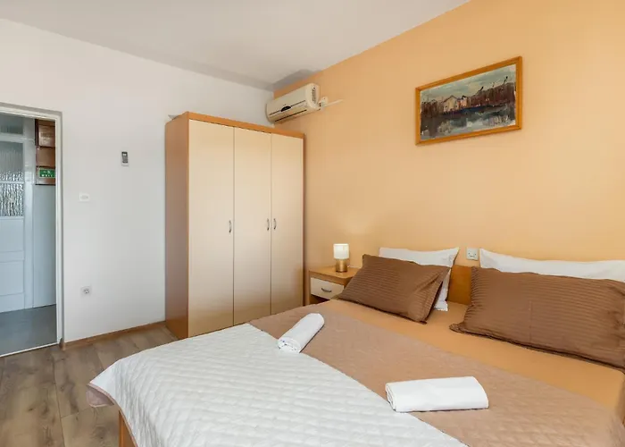 Lovely In Appartement