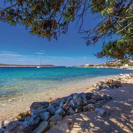 Apartament Lovely In Barbat na Rabu