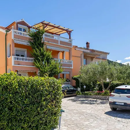 Lovely In Apartament Barbat na Rabu